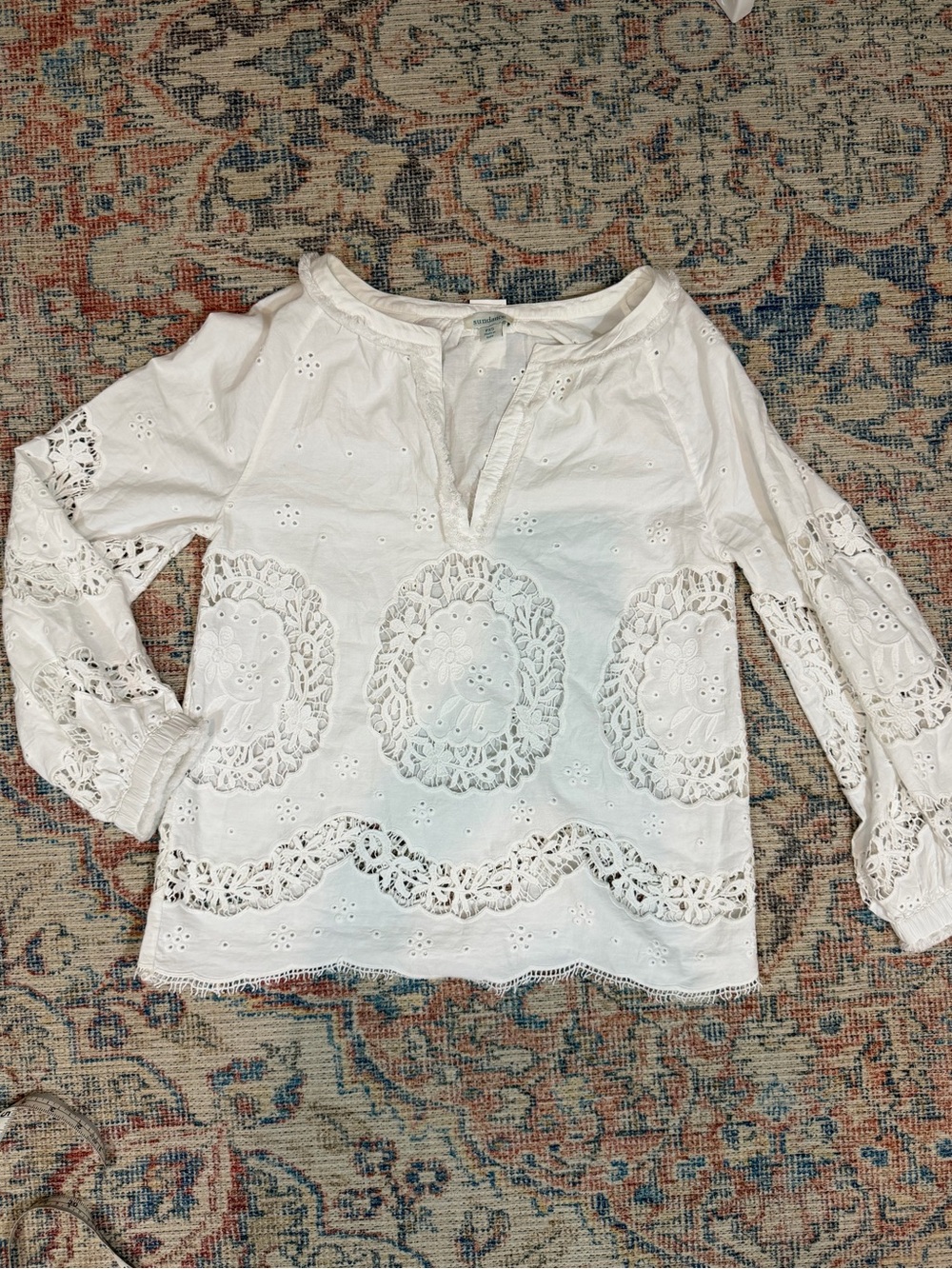 Sundance Petite XS White Cotton Eyelet Lace Blouse Boho Peasant Romantic Top - Picture 7 of 12